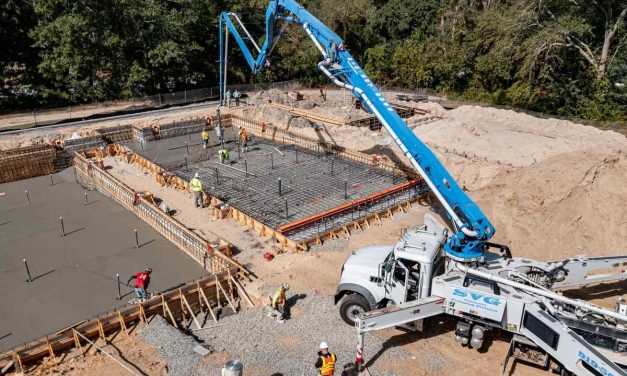 Revolutionizing Construction: The Concrete Pump Machine